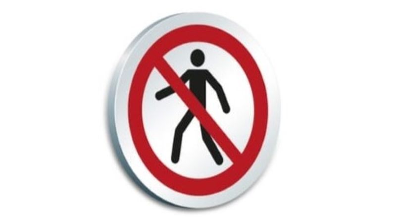 eOX-Spot_Motiv_Für Fußgänger verboten
